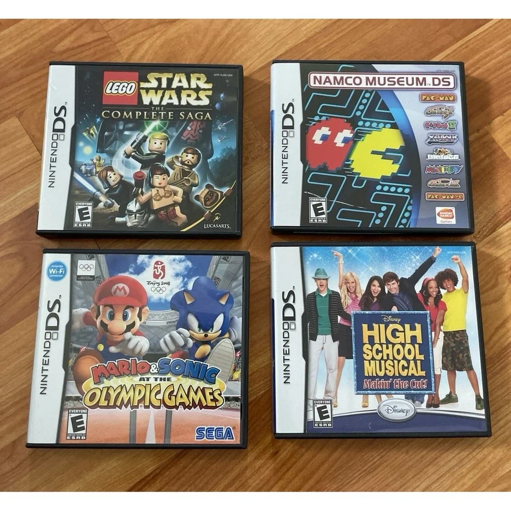 4 Nintendo Ds empty boxes perfect for‎ storage